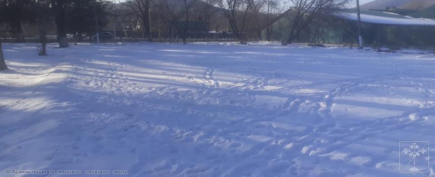 Универсальная спортивная площадка Универсальная спортивная площадка