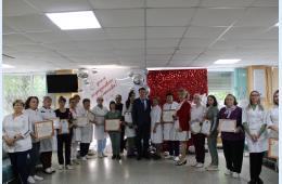 11.06.2025 Медицинских работников поздравили с праздником | Администрация муниципального округа город Партизанск Приморского края Официальный сайт