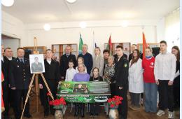 14.02.2025 Парту Героя открыли в общеобразовательной школе №6 | Администрация муниципального округа город Партизанск Приморского края Официальный сайт